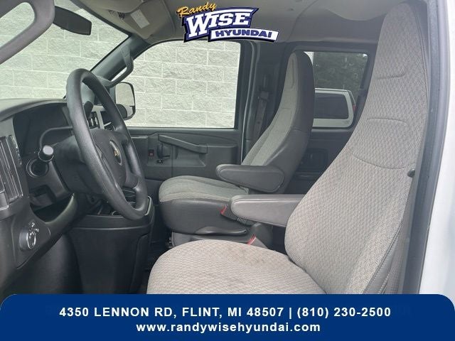 2017 Chevrolet Express 3500 LT Passenger