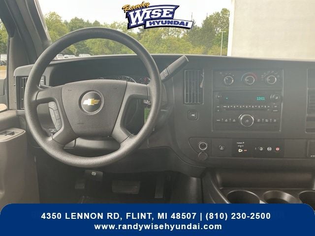 2017 Chevrolet Express 3500 LT Passenger