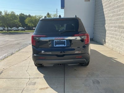 2022 GMC Acadia AT4
