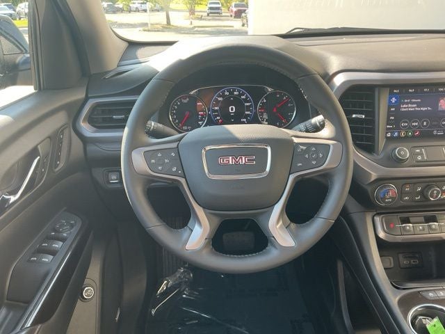 2022 GMC Acadia AT4