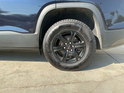 2022 GMC Acadia AT4