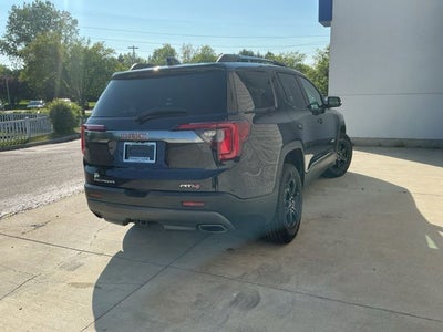 2022 GMC Acadia AT4