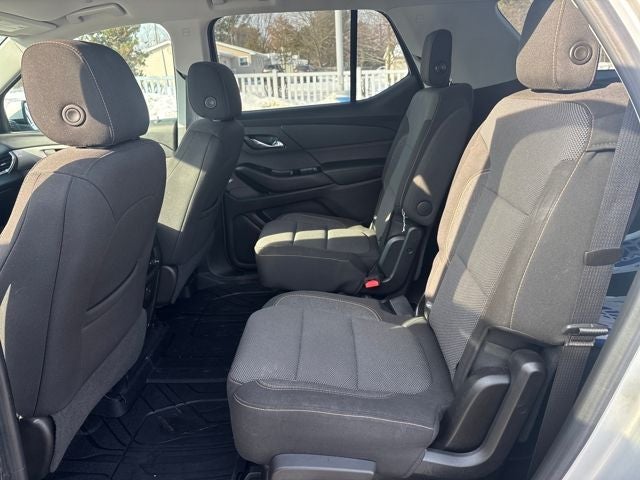 2018 Chevrolet Traverse LT Cloth w/1LT