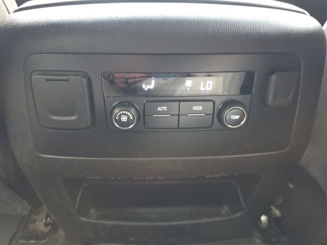 2017 Chevrolet Suburban LS