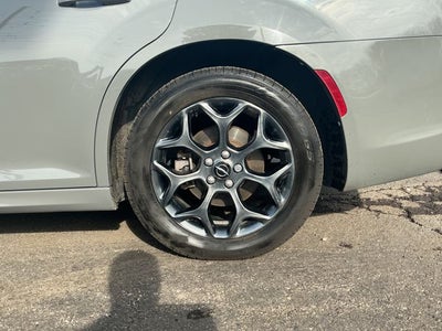 2017 Chrysler 300 S