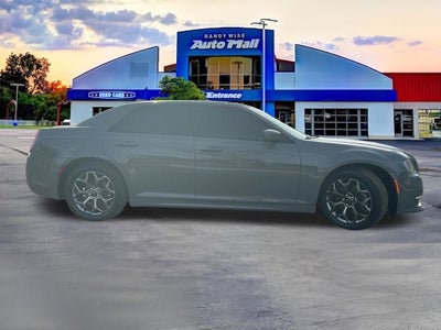 2017 Chrysler 300 S