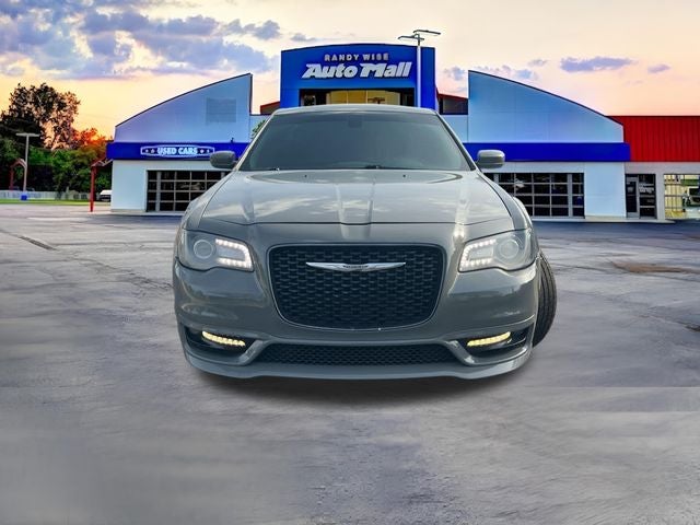 2017 Chrysler 300 S