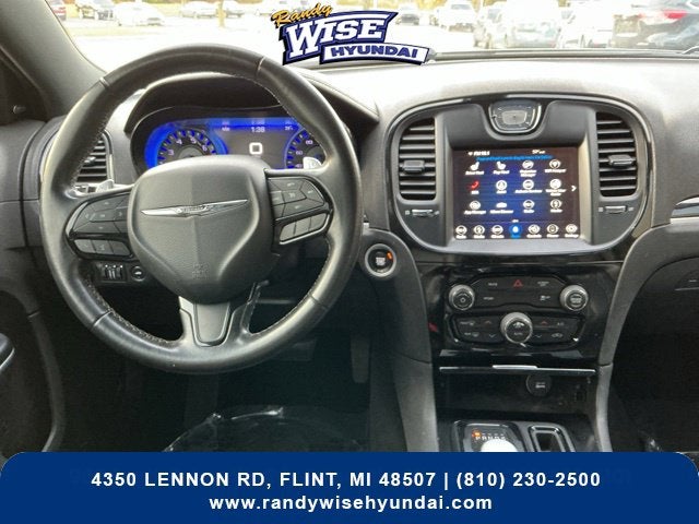 2019 Chrysler 300 S