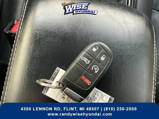 2019 Chrysler 300 S