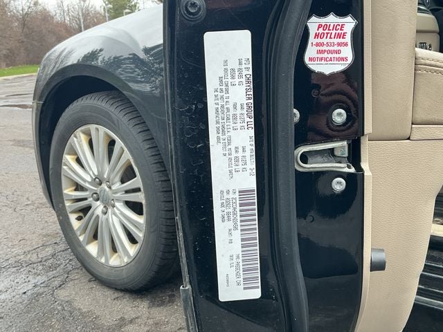 2012 Chrysler 300 Limited