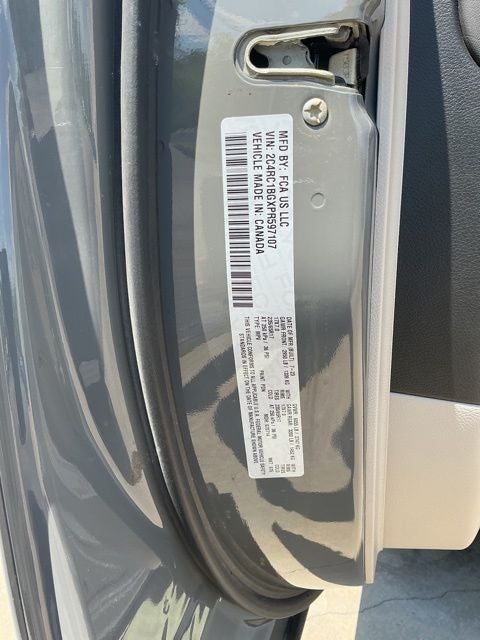 2023 Chrysler Pacifica Touring L
