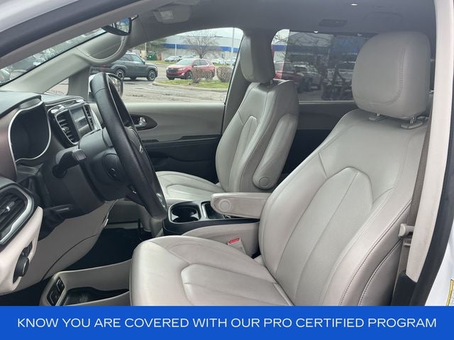 2021 Chrysler Voyager LXI