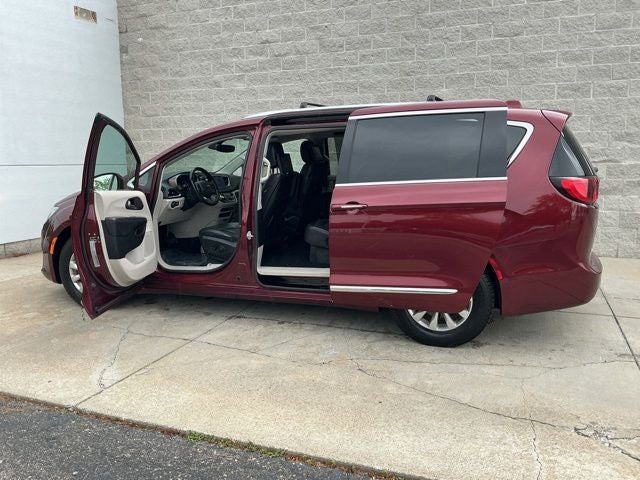 2018 Chrysler Pacifica Touring L Plus