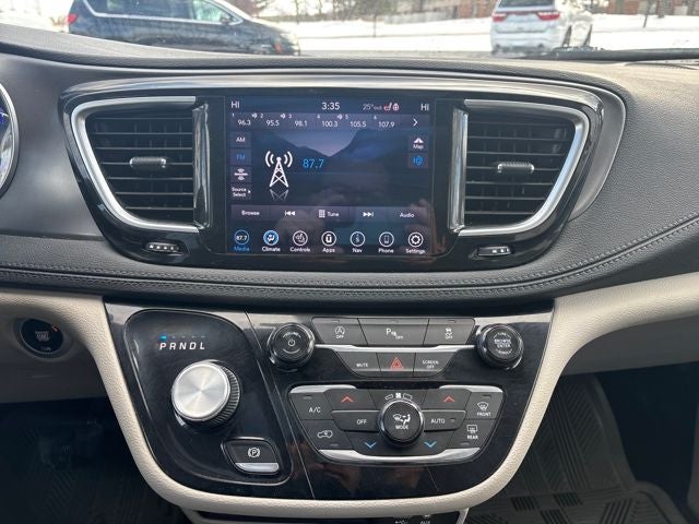 2019 Chrysler Pacifica Limited