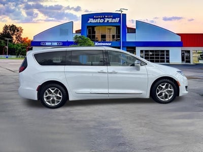 2019 Chrysler Pacifica Limited