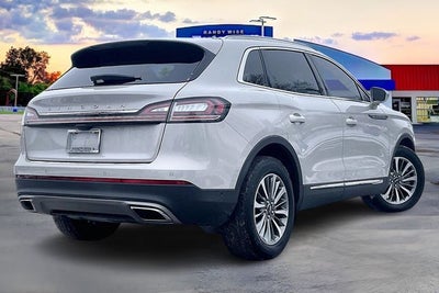 2022 Lincoln Nautilus Reserve