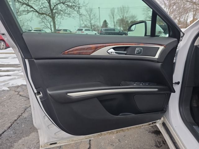 2013 Lincoln MKZ Base