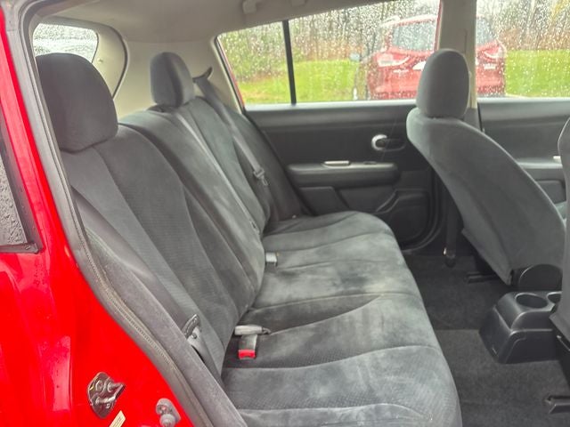 2012 Nissan Versa 1.8 S