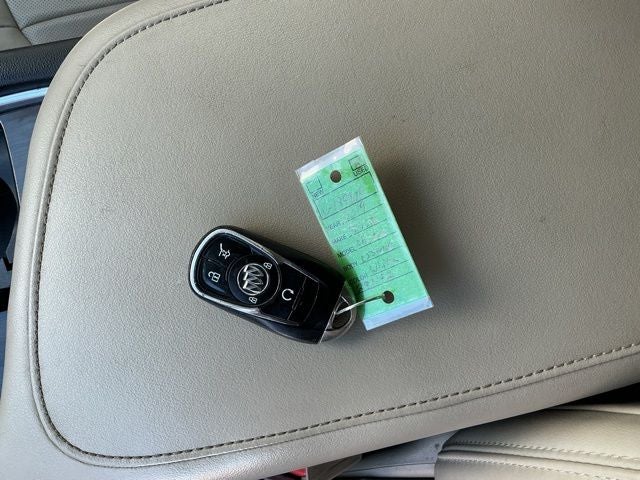 2019 Buick Enclave Essence