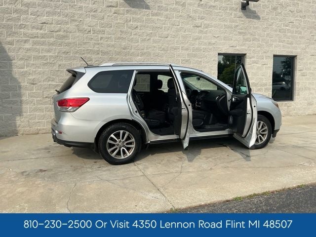 2014 Nissan Pathfinder SV