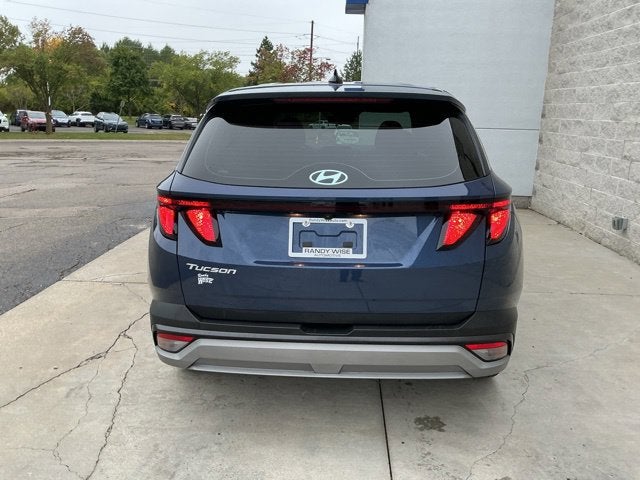 2025 Hyundai Tucson SE