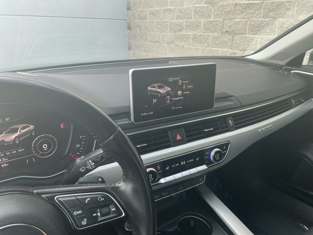 2017 Audi A4 2.0T Prestige quattro