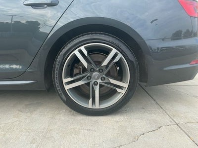 2017 Audi A4 2.0T Prestige quattro