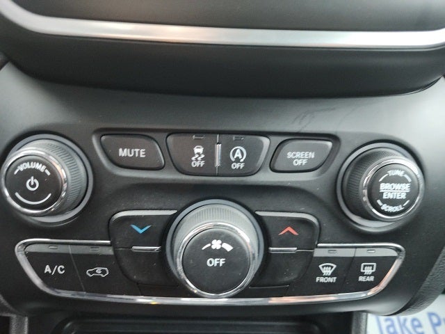 2019 Jeep Cherokee Sport