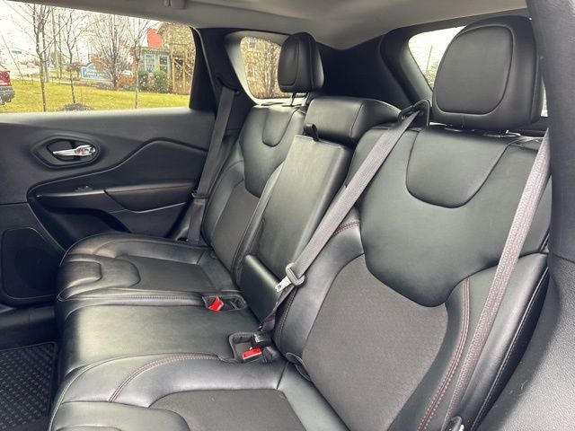 2022 Jeep Cherokee Trailhawk