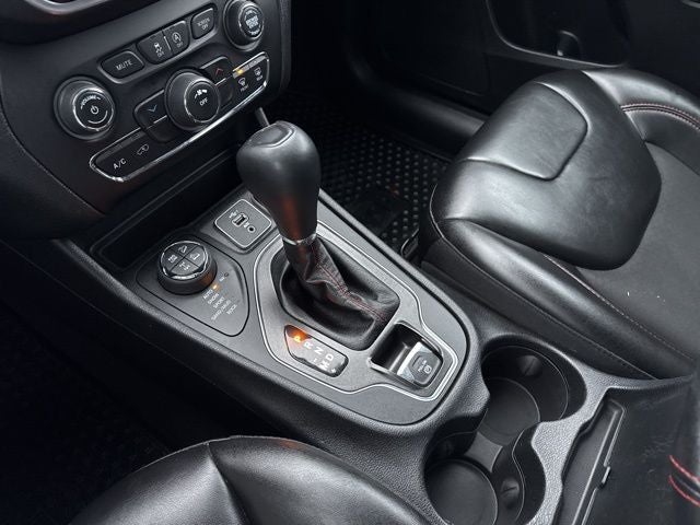 2020 Jeep Cherokee Trailhawk