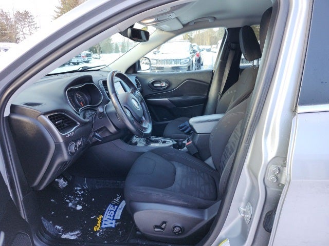 2019 Jeep Cherokee Latitude