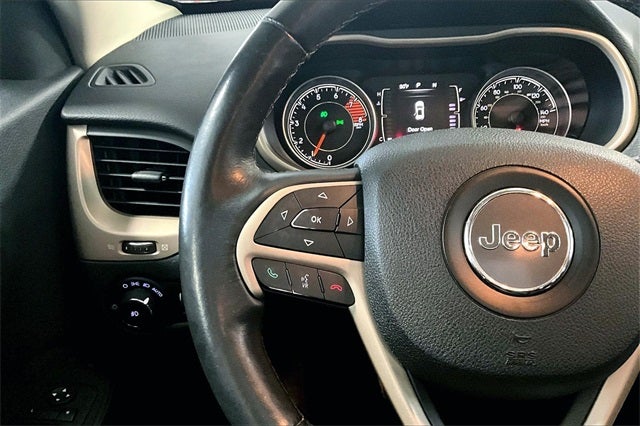 2016 Jeep Cherokee Altitude