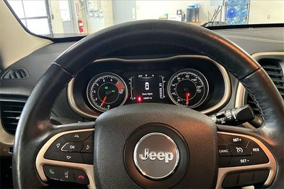 2016 Jeep Cherokee Altitude
