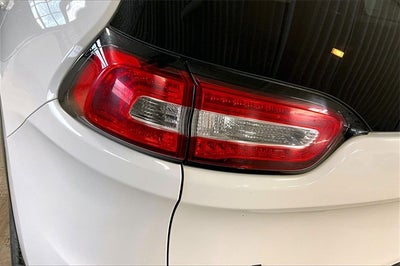 2016 Jeep Cherokee Altitude