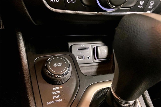 2016 Jeep Cherokee Altitude