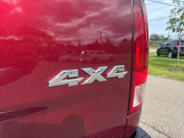2017 RAM 1500 SLT