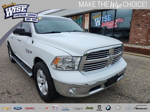 2017 RAM 1500 SLT