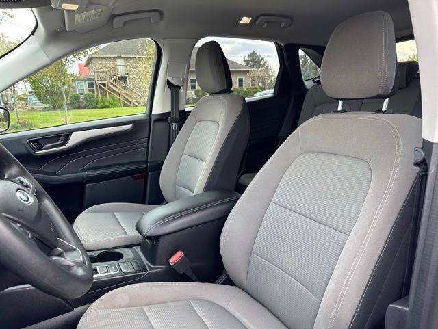 2022 Ford Escape S