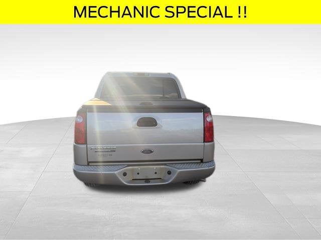 2004 Ford Explorer Sport Trac XLT