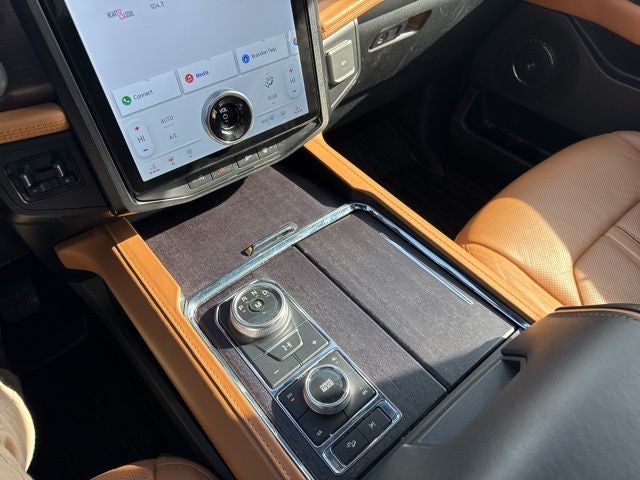 2022 Ford Expedition Platinum