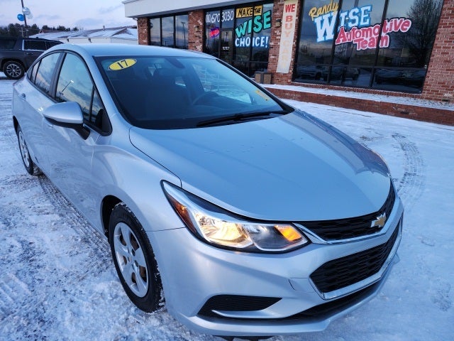 2017 Chevrolet Cruze LS