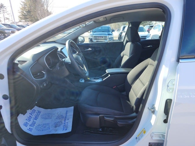 2022 Chevrolet Malibu LS 1LS