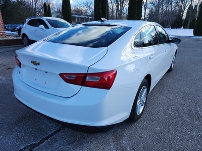 2022 Chevrolet Malibu LS 1LS