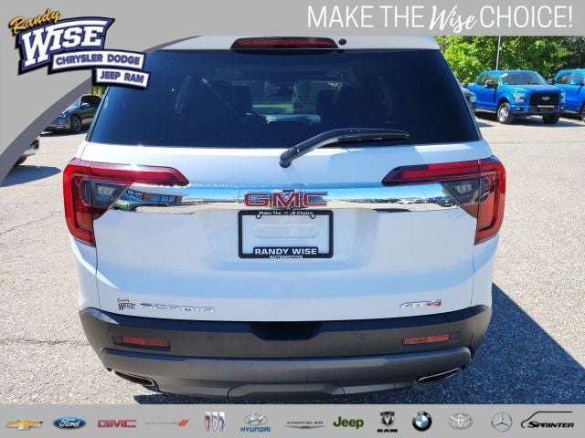 2021 GMC Acadia AT4