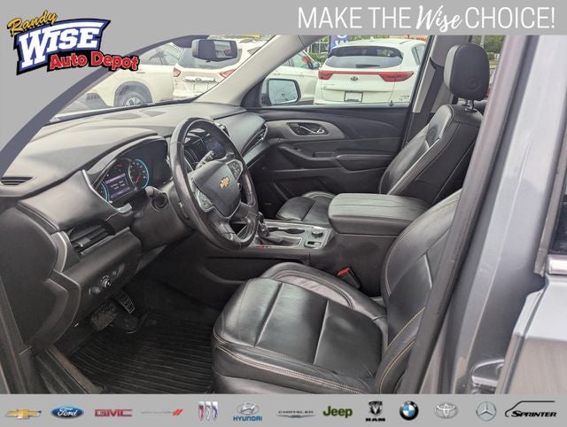 2021 Chevrolet Traverse LT Leather