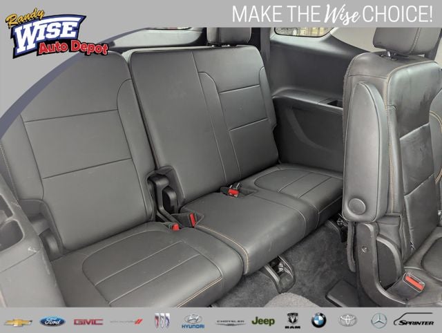 2021 Chevrolet Traverse LT Leather