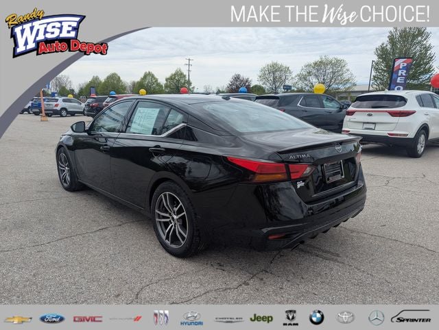 2023 Nissan Altima 2.5 SR