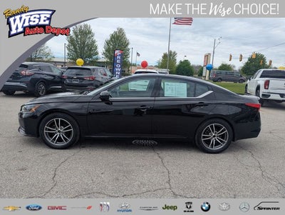 2023 Nissan Altima 2.5 SR
