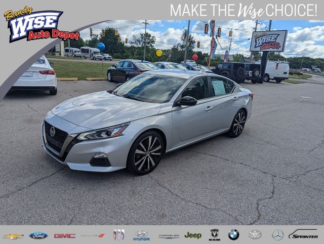 2022 Nissan Altima 2.5 SR