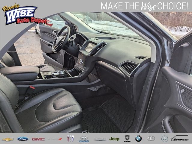 2020 Ford Edge Titanium